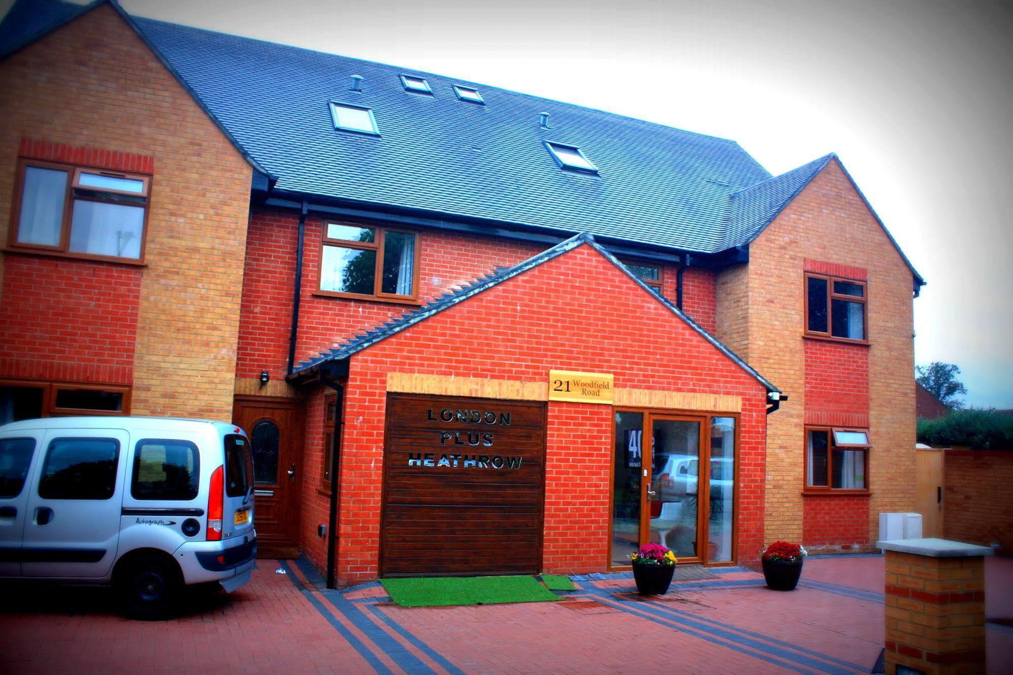 ハウンズロー Heathrow Travellers Hub Bed & Breakfast エクステリア 写真